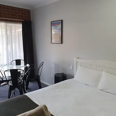 Golden Reef Motor Inn Bendigo Exterior photo
